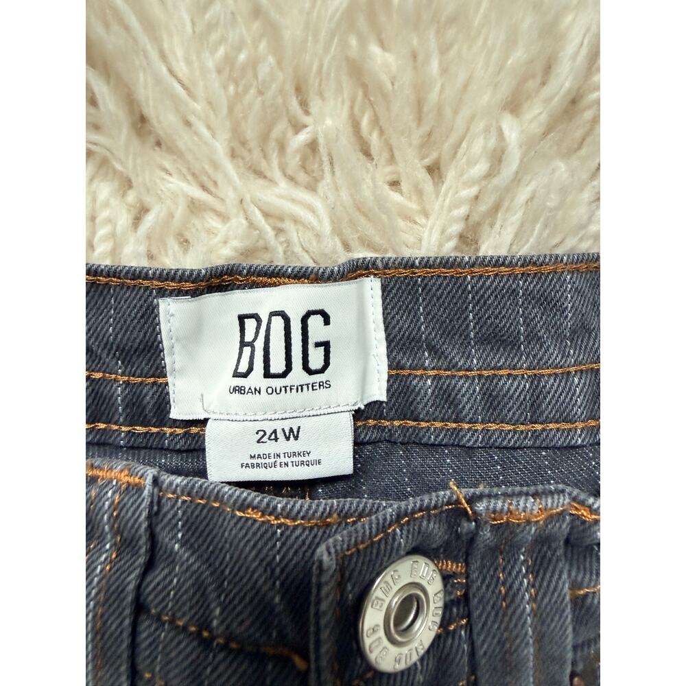 BDG Kayla Printed Low-Rise Jeans - Picture 5 of 7